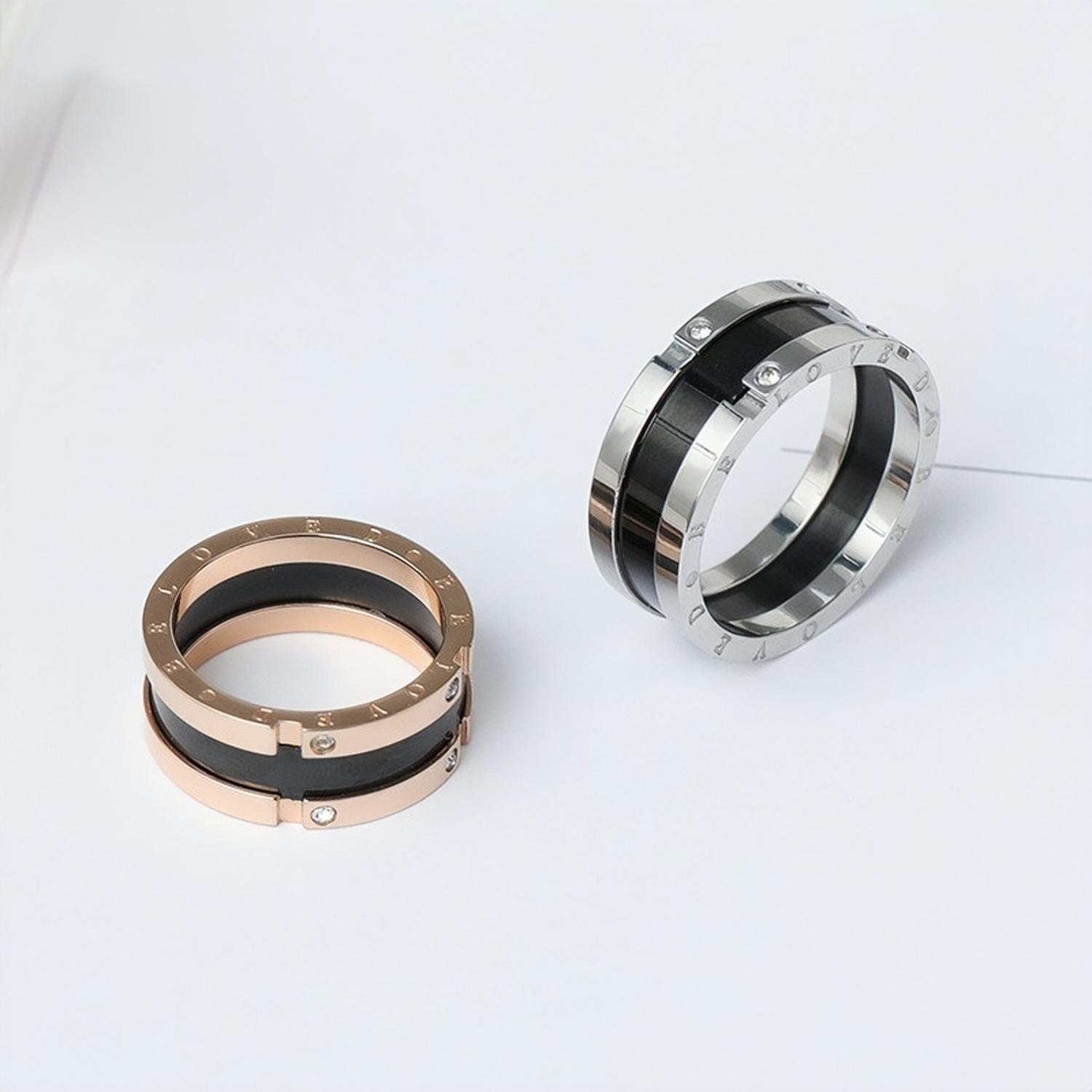 Engravable Be Loved Wide Rings For Couples In Titanium