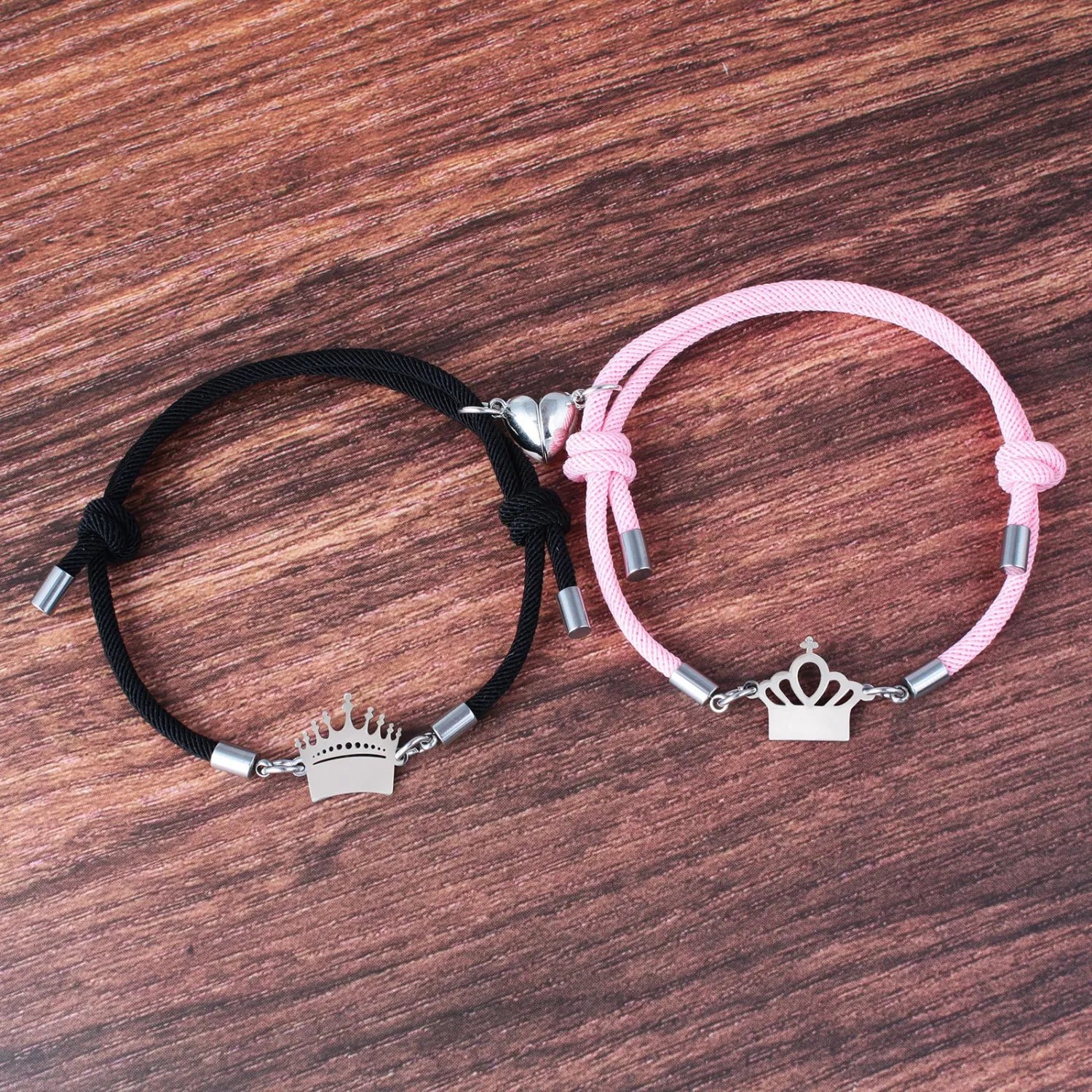 Engravable King And Queen Magnetic Matching Heart Couples Bracelets