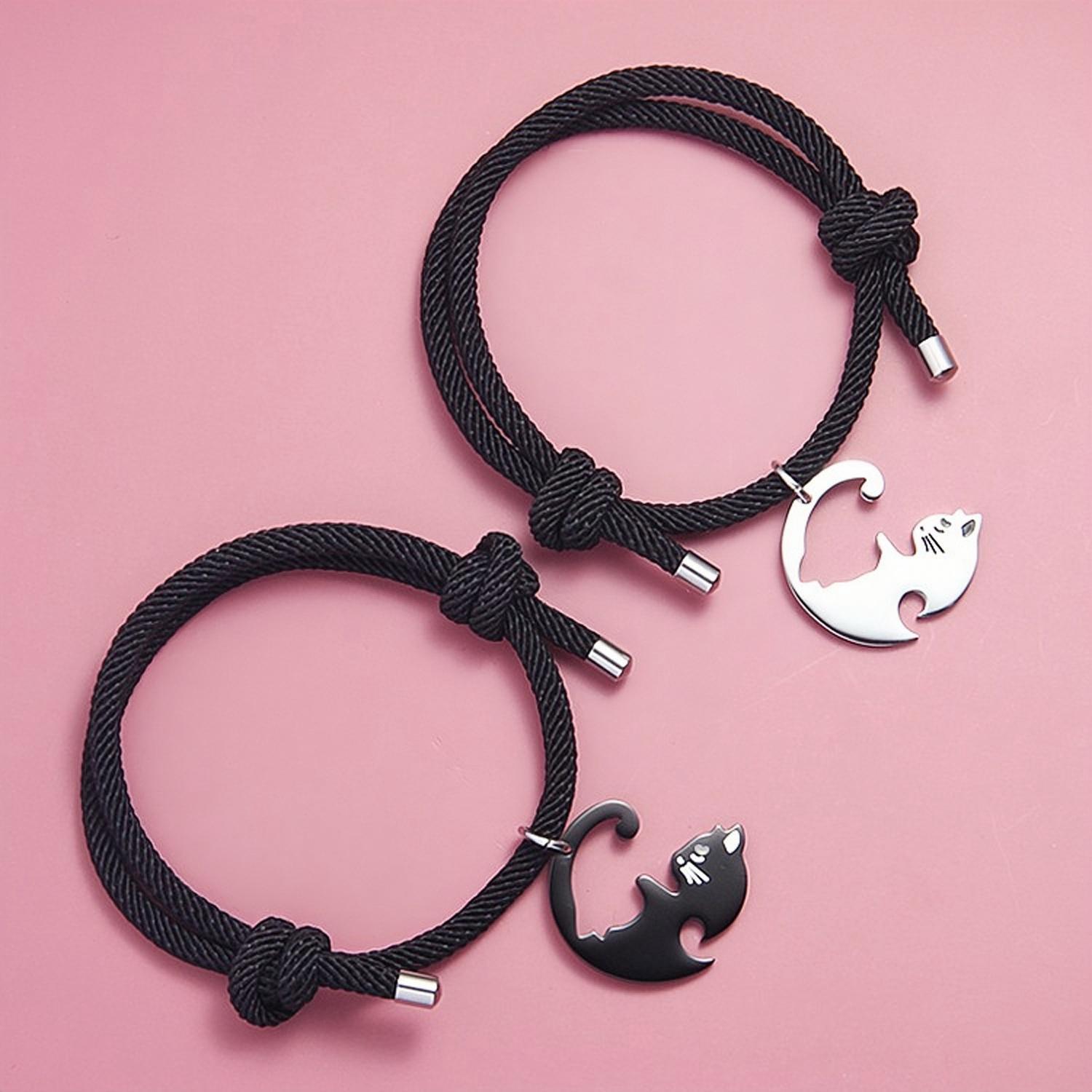 Engravable Matching Cute Cat Couple Bracelets In Titanium