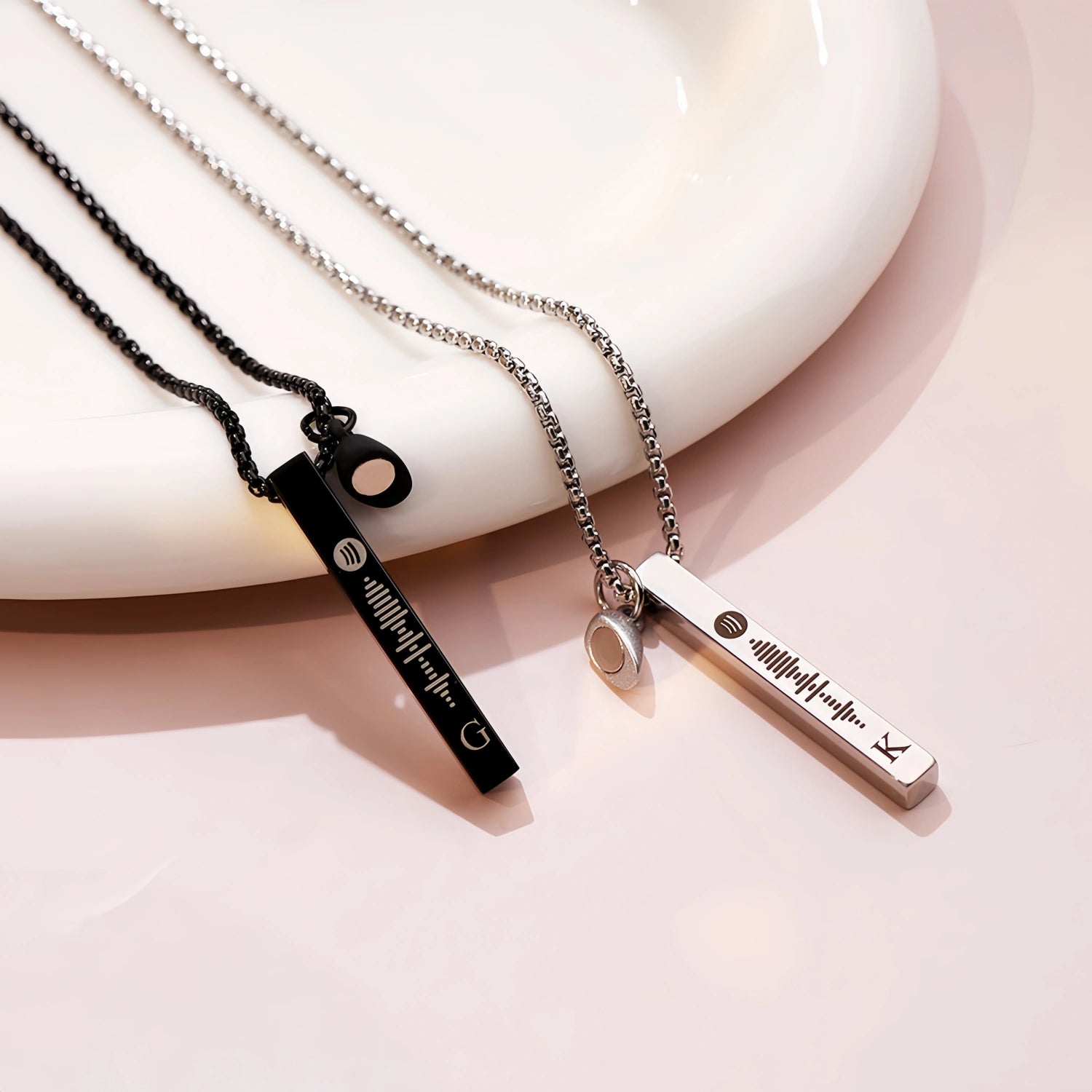 bimg_344_1 Engravable Magnetic Heart Couple Bar Necklaces In Titanium