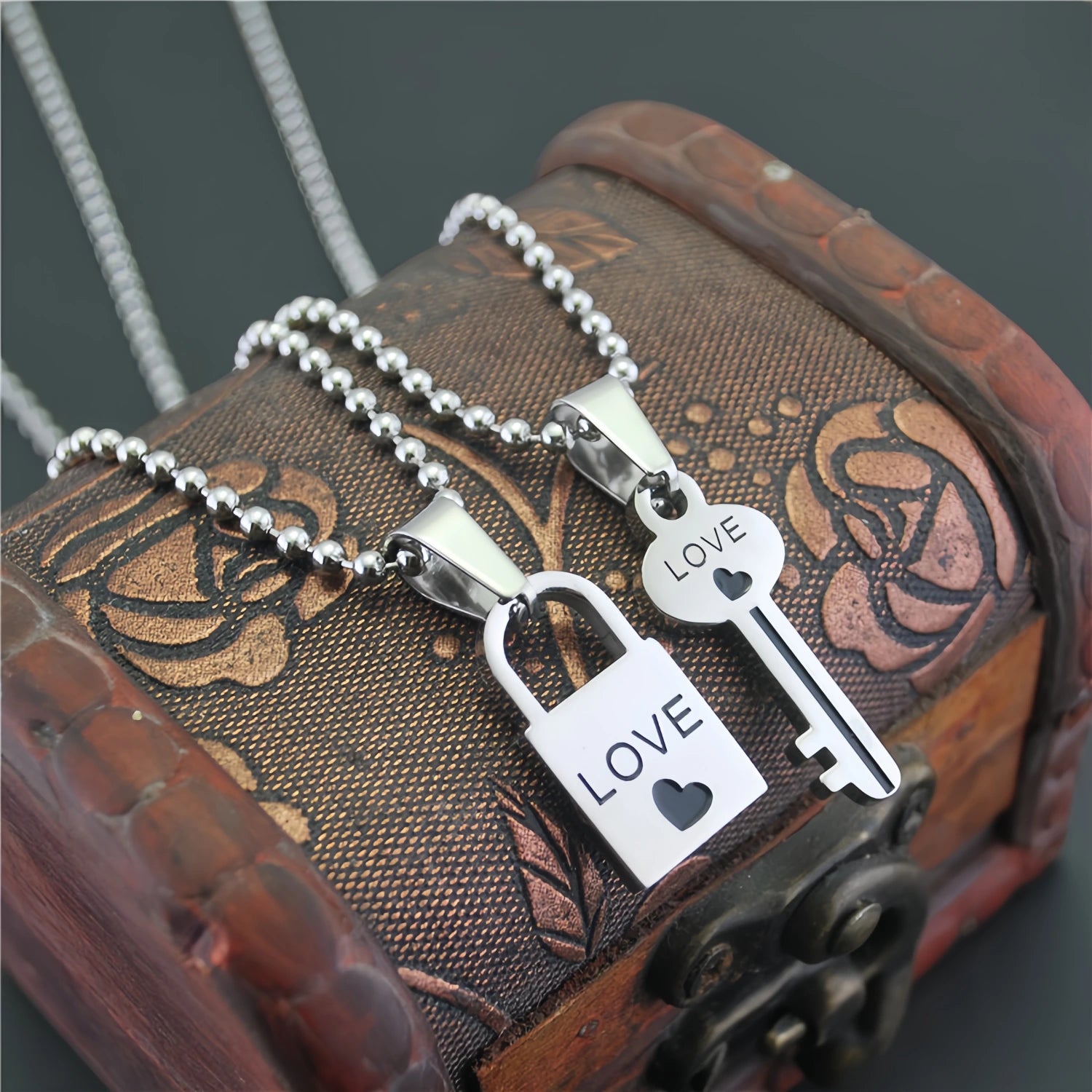 Simple Lock And Key Matching Necklaces For Couples In Titanium
